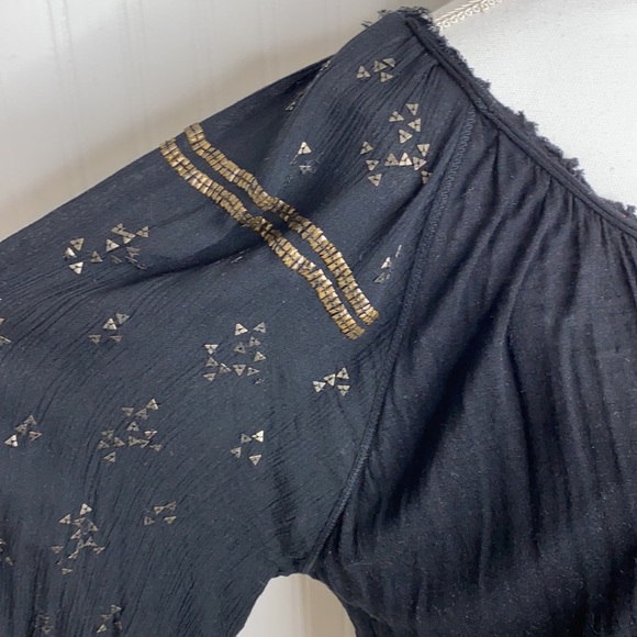 Free People Black Gold Nugget Peasant Top - Picture 4 of 11